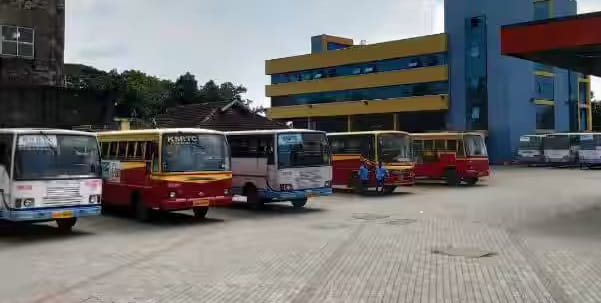 KSRTC Bus Station Thiruvalla, Kerala