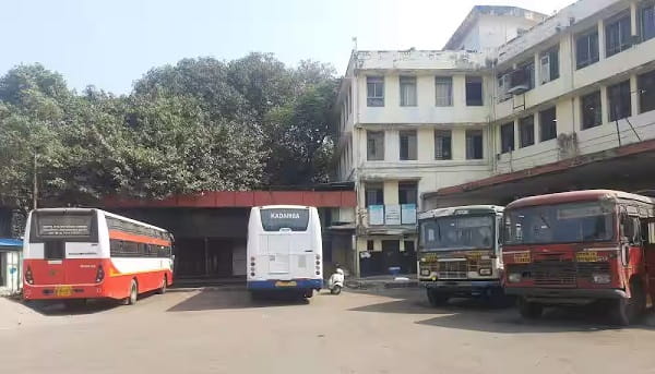 Pune Station Bus Stand, Pune, Maharashtra