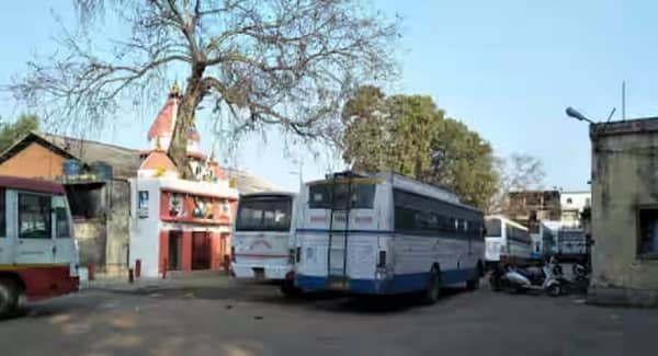 Raebareli Bus Station, Uttar Pradesh