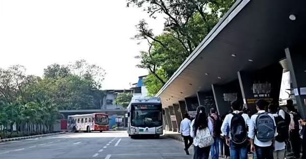 Vashi Bus Station, Navi Mumbai, Maharashtra